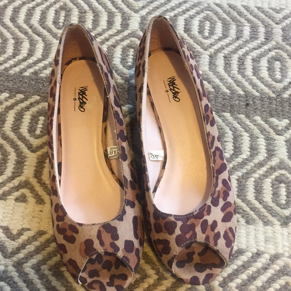 Leopard print peep toe wedges